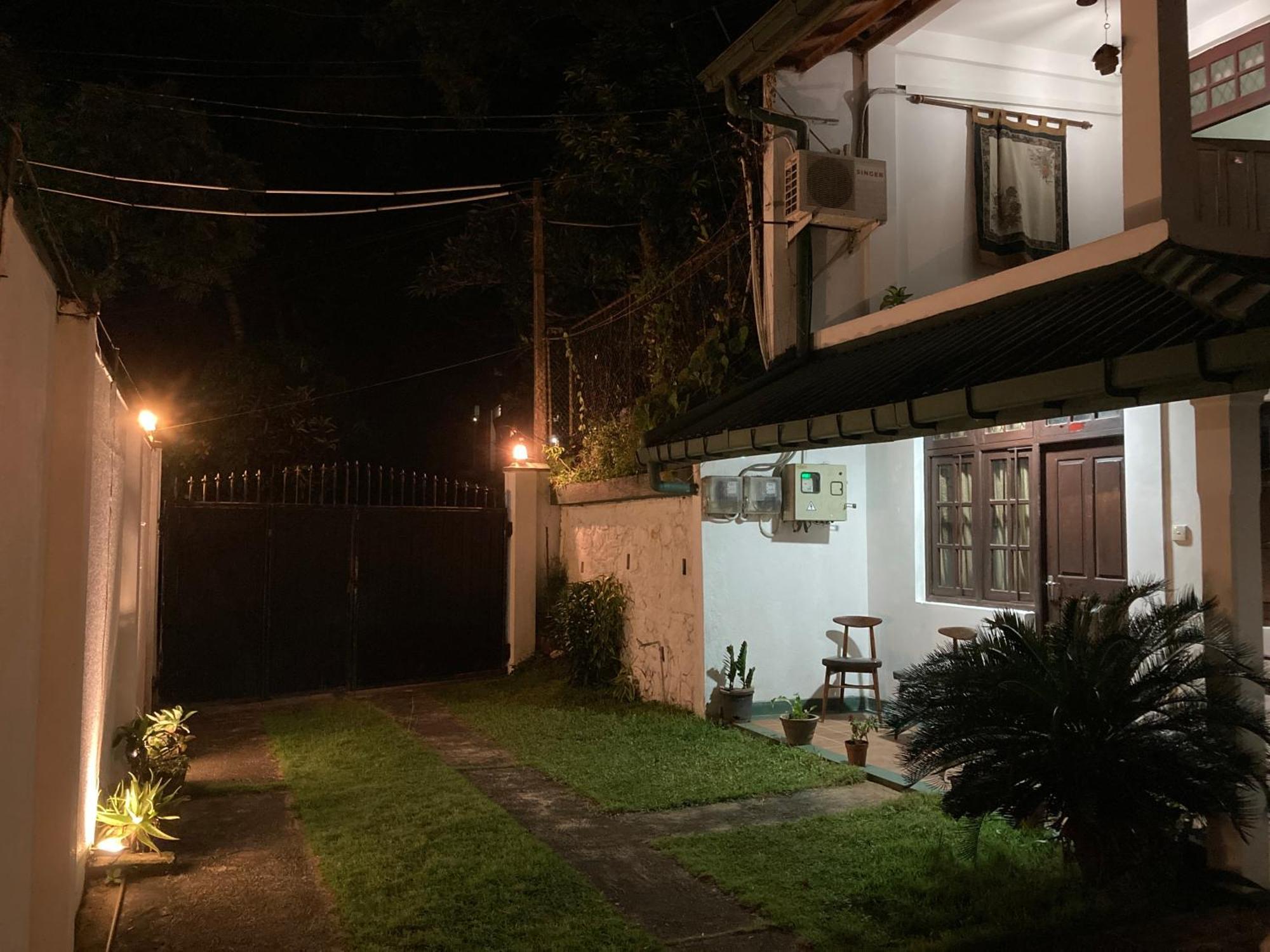 Reverie Hill Bungalow, Канди Екстериор снимка